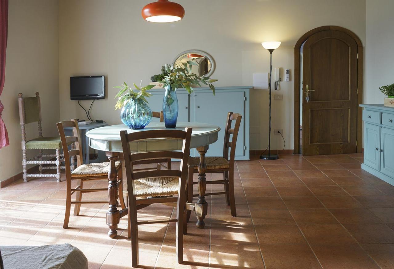 Locanda Degli Alberi Sassetta Exterior photo