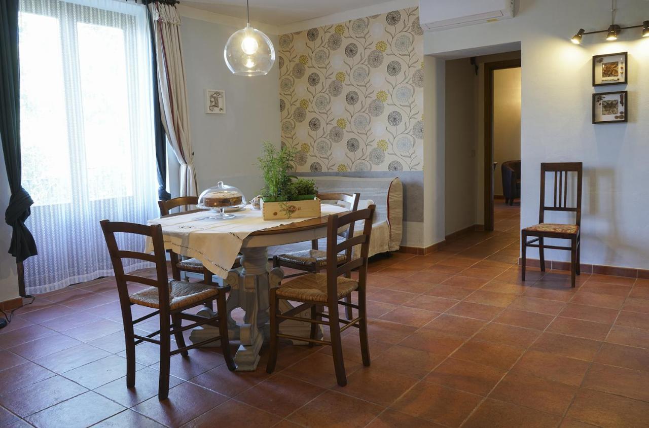 Locanda Degli Alberi Sassetta Exterior photo